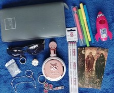 House Clearance. Silver chain