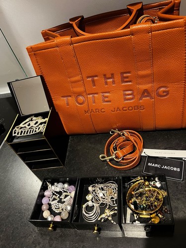 Job lot mixed jewellery house - lot,