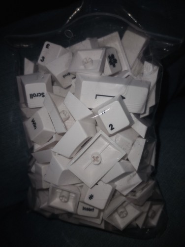 House clearance random - house, keycaps